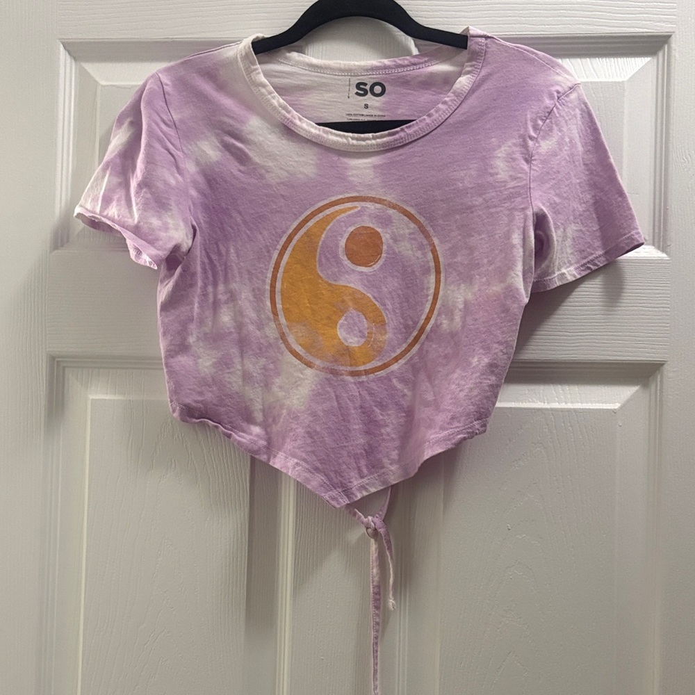 SO Women's Lavender and Gold Crop Top
